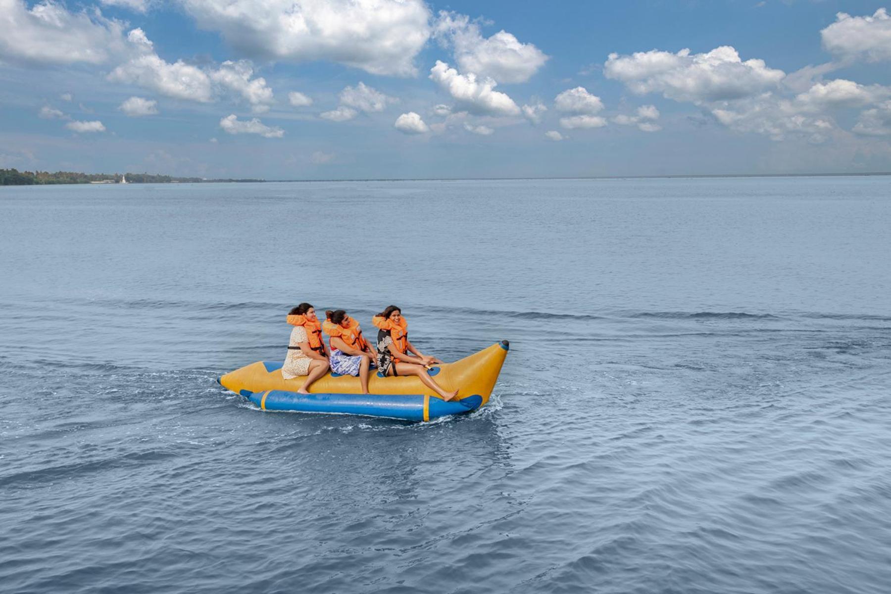 Kumarakom Lake Resort Exteriör bild