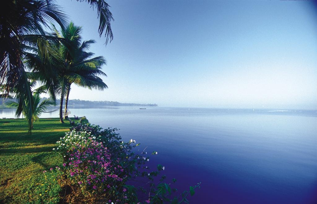Kumarakom Lake Resort Exteriör bild